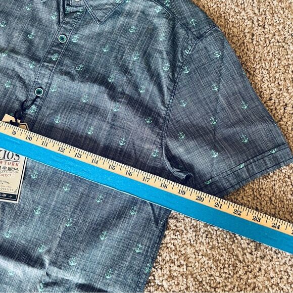 XIOS NY Men’s Size Medium Casual Shirt  Short Sleeve - Picture 6 of 10